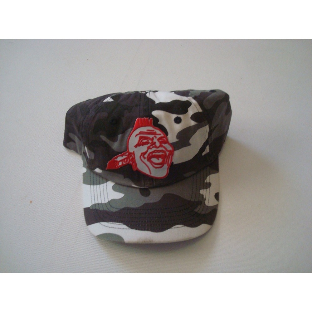 ATLANTA BRAVES  CAMO ‎  BEACH ADJUSTABLE HAT CAP DEADSTOCK  VINTAGE U3